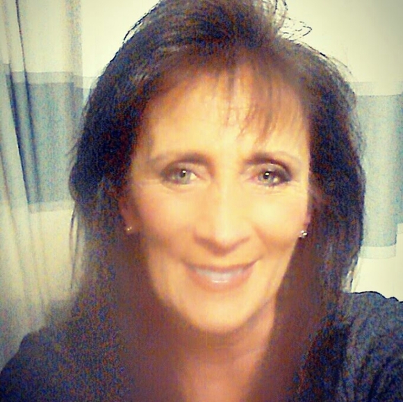 Meet your Posher, Marcy - Picture 4 of 4